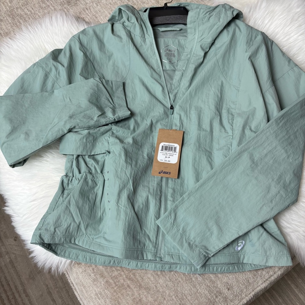 NEW! ASICS Crinkle Wind Wear Cinch Jacket in Sage Green - SZ SM